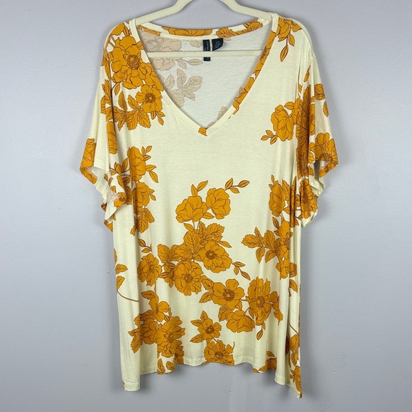 Cynthia Rowley Casual Cream and Gold Floral Short Sleeve Tunic Top Size 3X - Picture 2 of 8